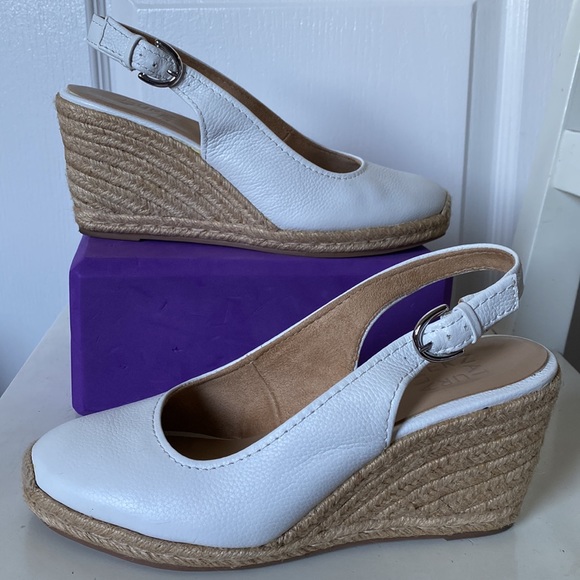 Leather espadrille wedges size 8.5W - Picture 3 of 8